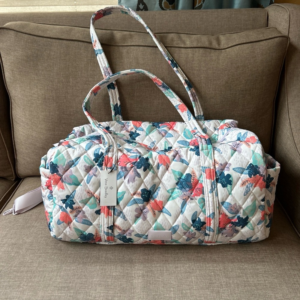 NWT Vera Bradley Ultralight Large Duffel Bag Tropical Floral